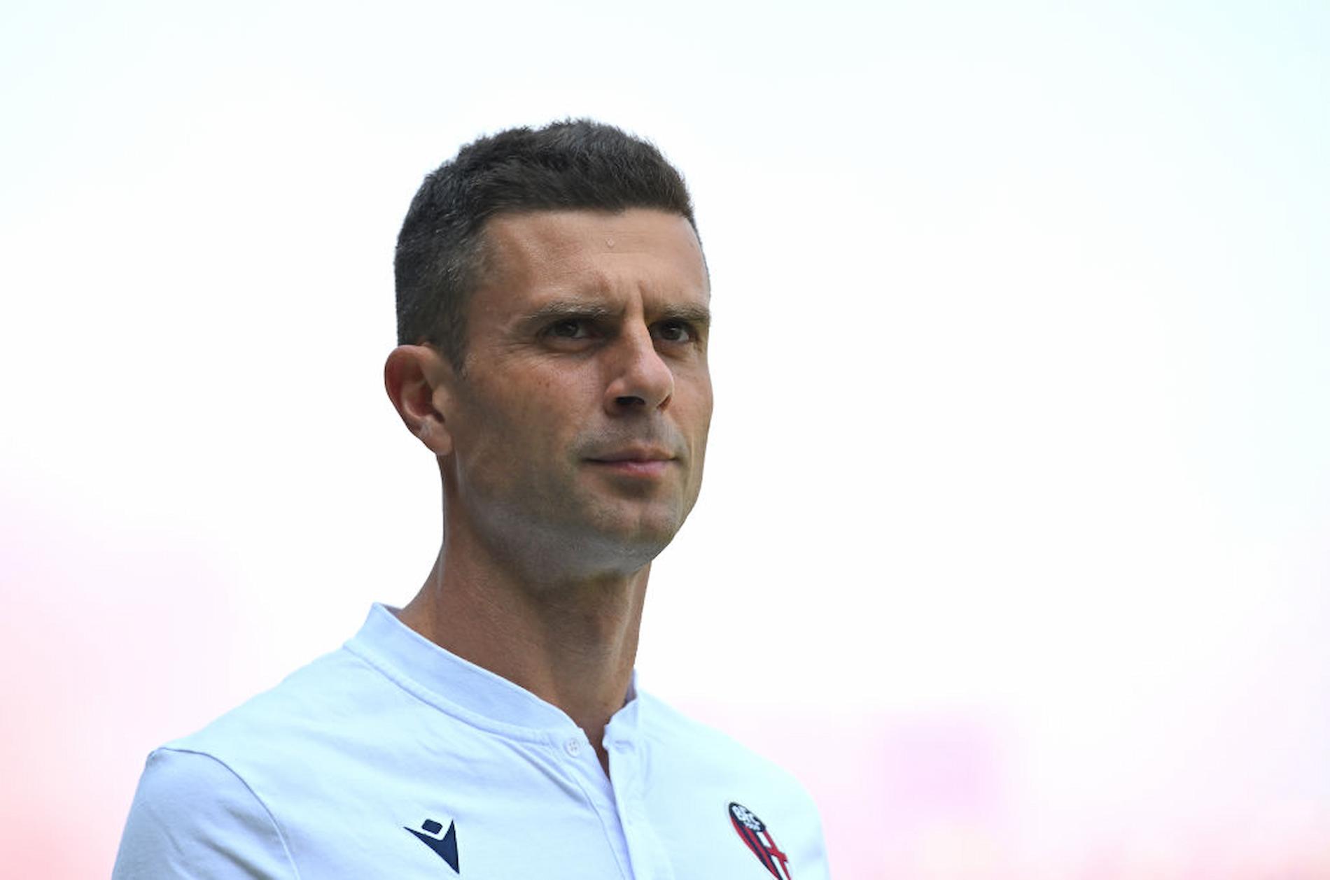 Bologna maxi: rosa extralarge come voleva Thiago Motta